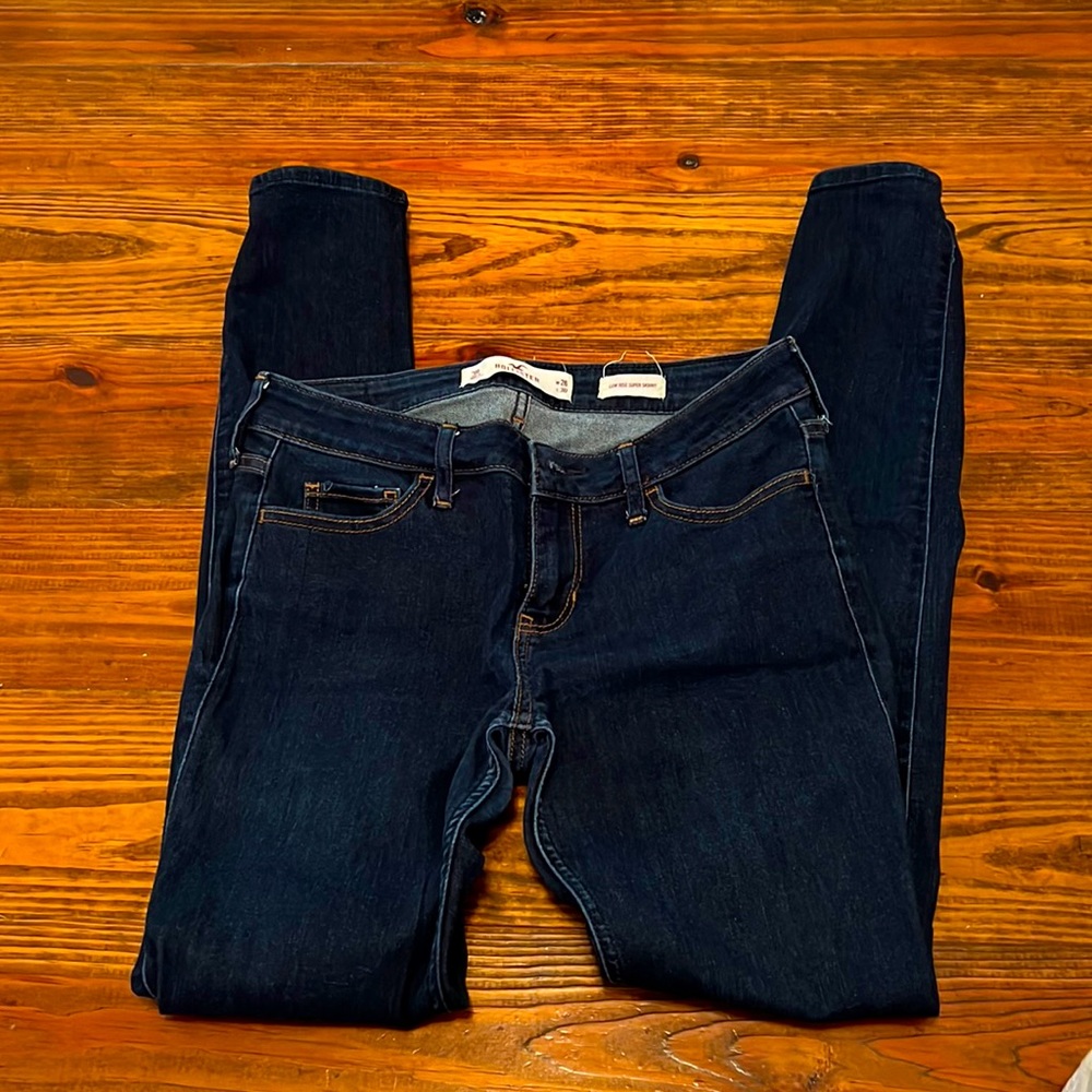 Hollister Low Rise Super Skinny Jeans